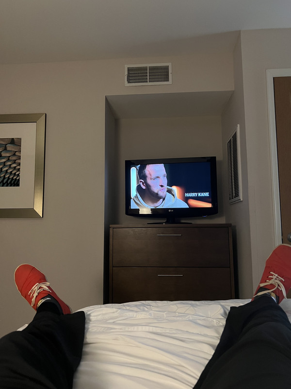 FBBB1E65-2255-4DAD-BE84-DD873ED546EA