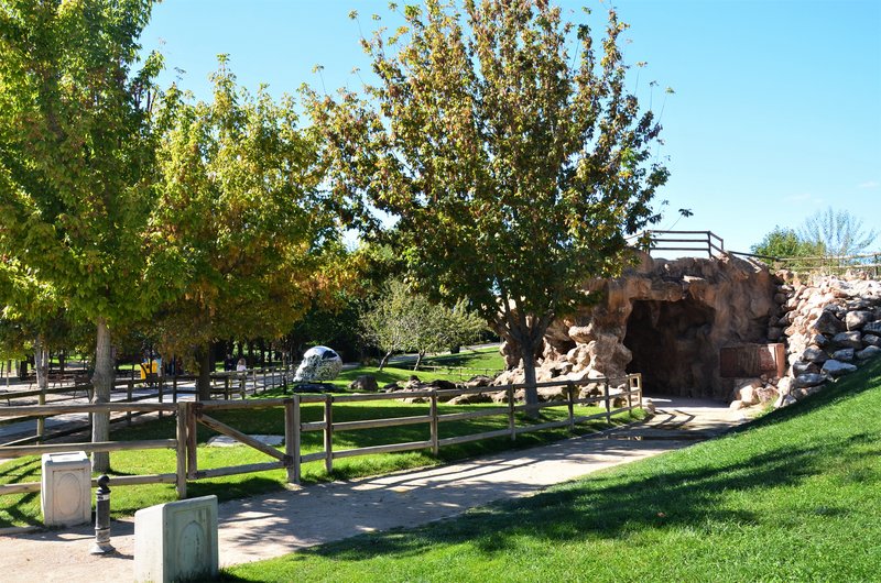 PARQUE EUROPA-2010/2015/2021-MADRID - Paseando por España-1991/2017 (121)