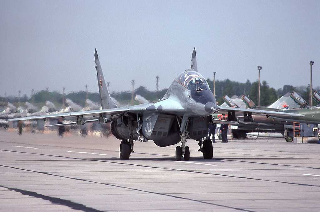 787. IAP, Mig-29UB 33 white [Finow 5.93] Leaving Germany for Ross AFB in Belarus