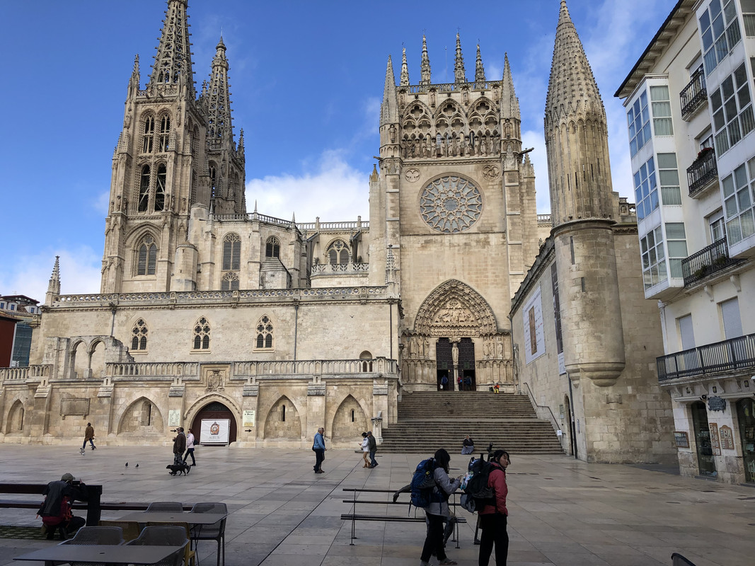 D2F85672-7EE3-4D73-8D35-2A8A83A38188