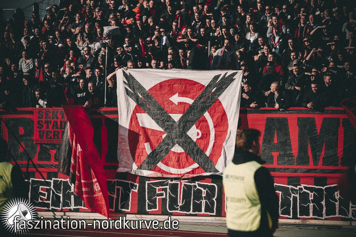 19_20_fcn-bielefeld_fano_39_20191110_1545830507