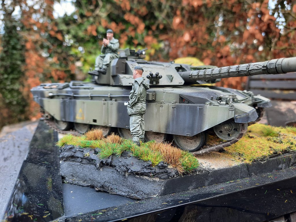 Tamiya 1/35 Challenger 1 Ready for Inspection Armour