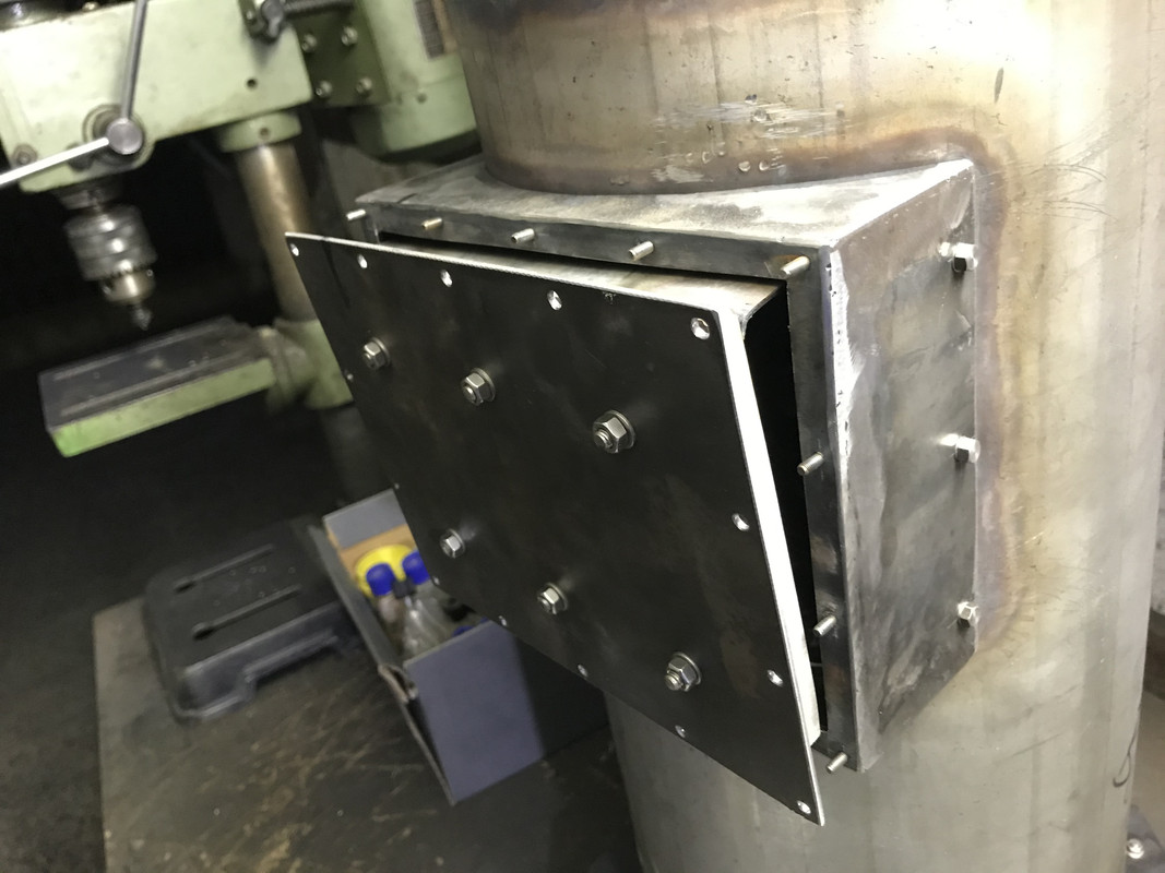 ABB596DC-164B-4F80-BA61-A5F2B36A21AD