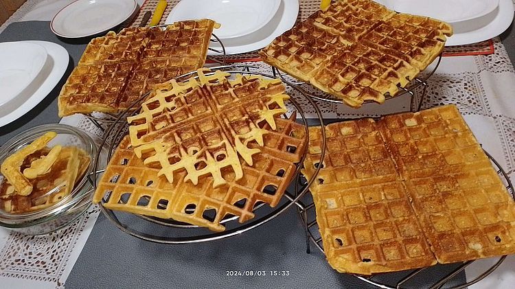 https://i.postimg.cc/7Zzkx8Wg/gofri-kukoricalisztes-20240803.jpg