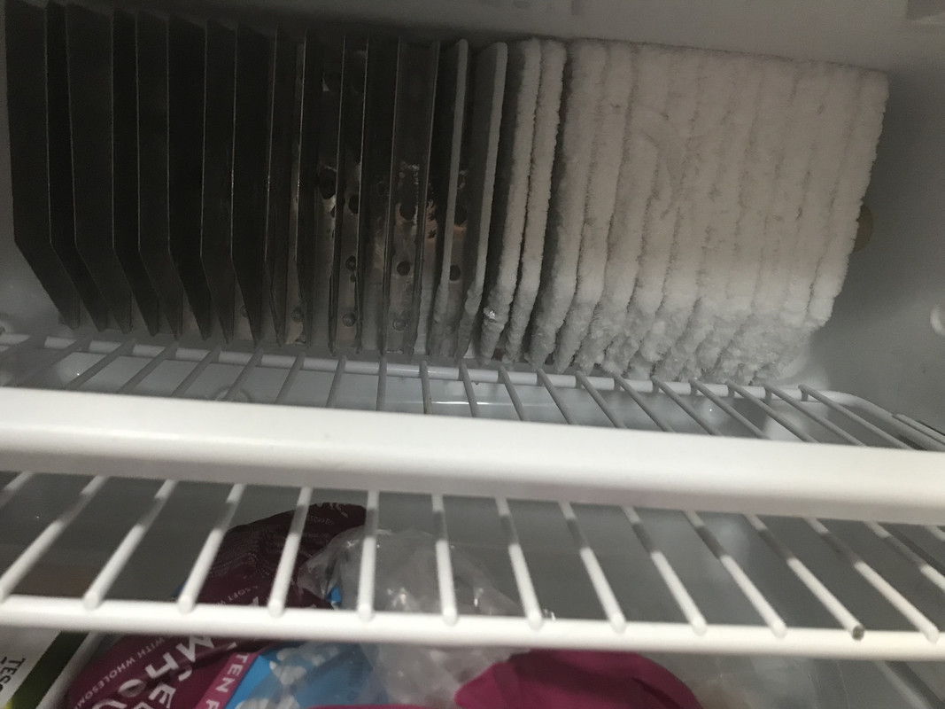 85B606C1-9ADF-4FE2-9C69-CCD0F1E5CF18