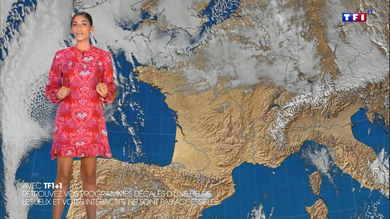 Tatiana Silva 040118.mp4_snapshot_00.10_[2019.01.04_02.16.06]