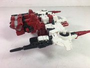 Siege-Six-Gun-In-Hand-02