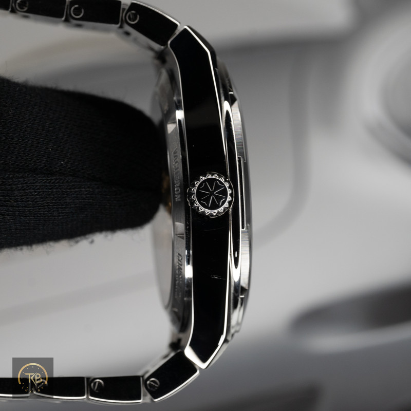 Vacheron Constantin Overseas - Image 7