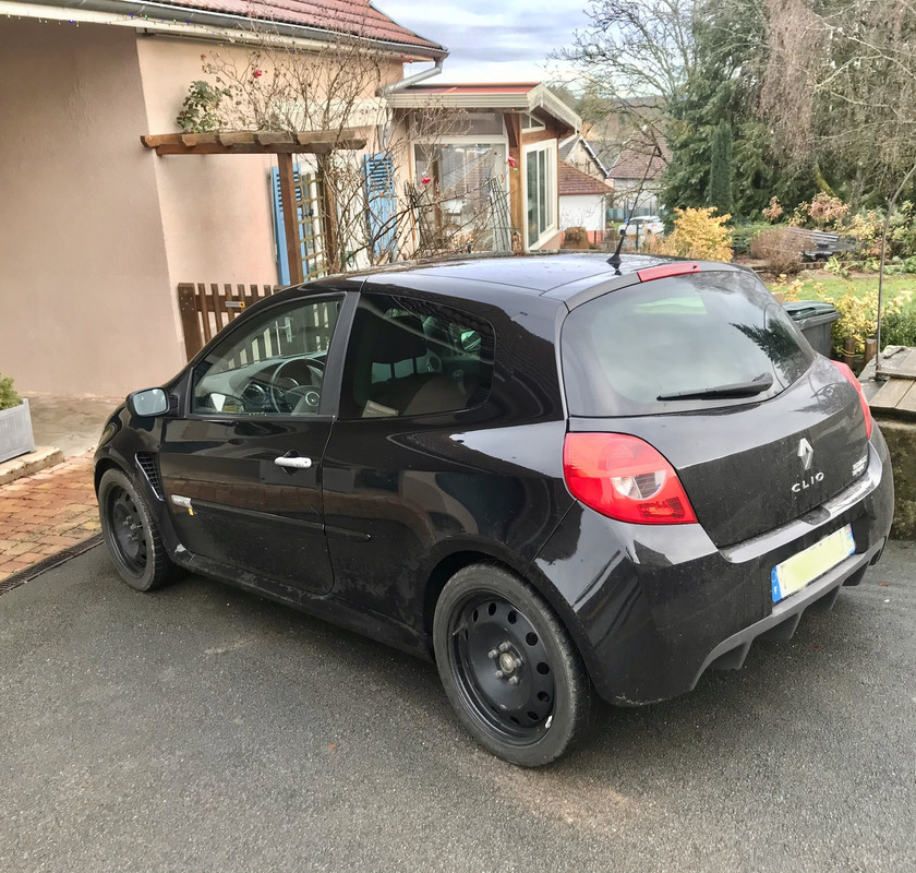 DEDACB01-5049-47F4-A7FA-1E655482E8C5