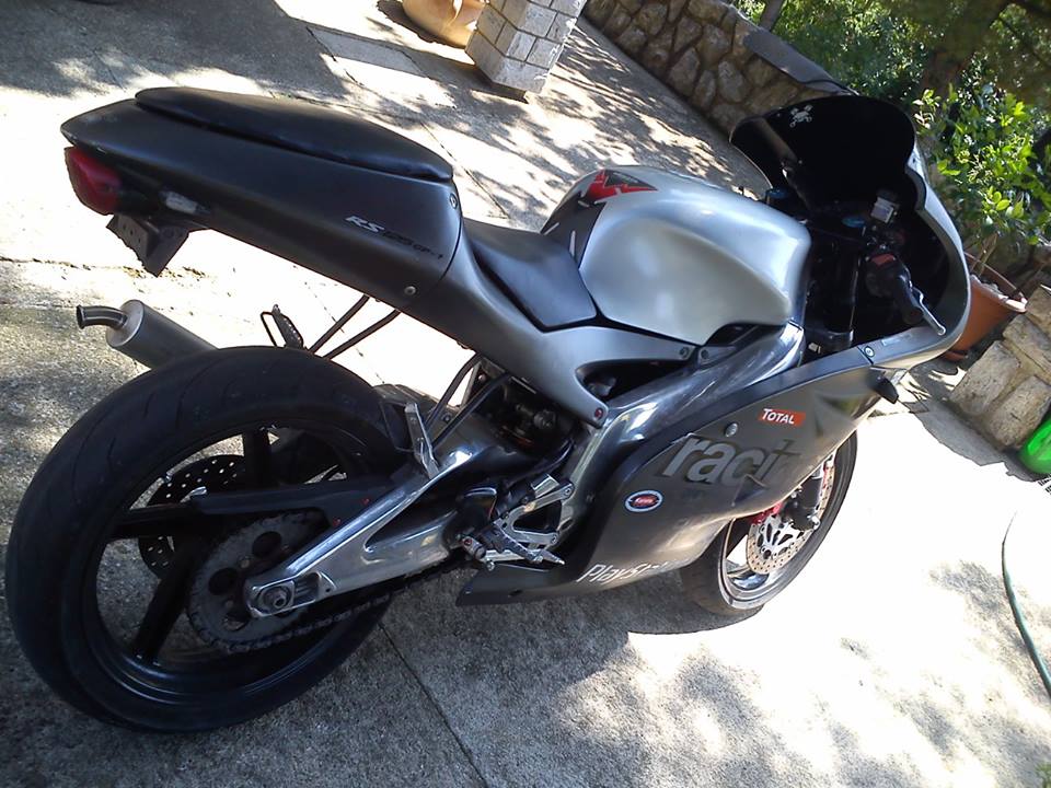 1013451_10201140148418144_719863814_n