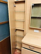 鏡子後面可收納