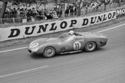 24 HEURES DU MANS YEAR BY YEAR PART ONE 1923-1969 - Page 52 61lm11-F250-TRI-61-W-Mairesse-M-Parkes-5
