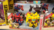 01-Transformers-Authentics-Cybertron-Battlers-01
