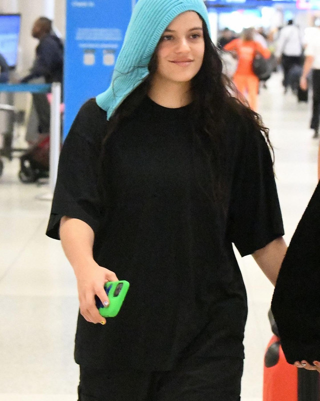 EC388E20-90B6-4283-9AE3-B2717C2F63CC