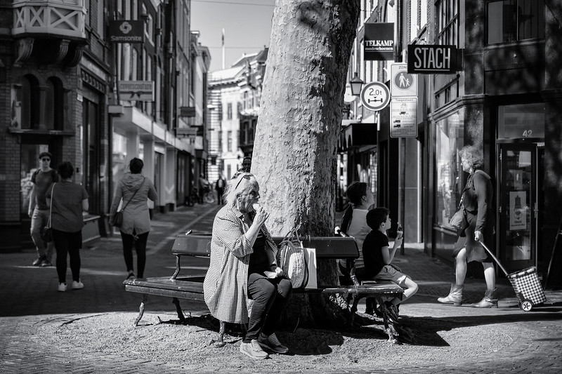 blacknwhite-ice-cream-holland.jpg