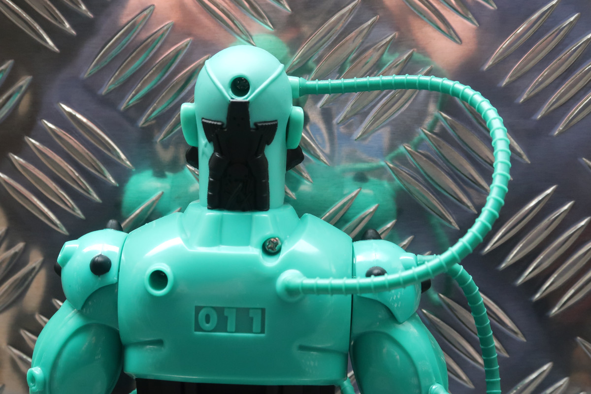 Different close up photo shots of the Turquoise Robot. F1-B97-A56-D149-42-F6-AF09-53-EB16-CF801-E