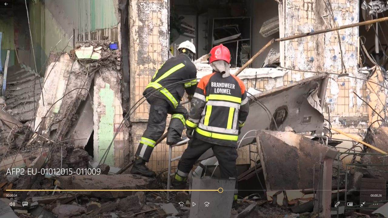 AFP02 10E Ukr