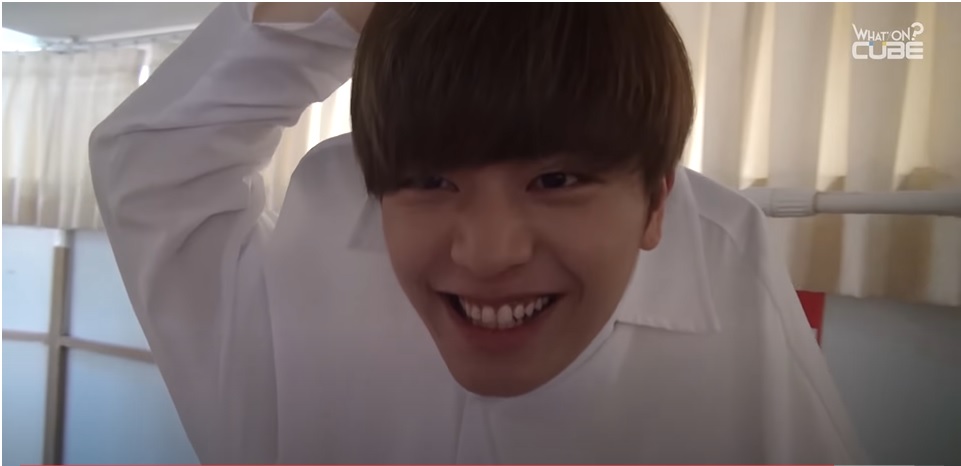 Sungjae, Mannequin, Hanger