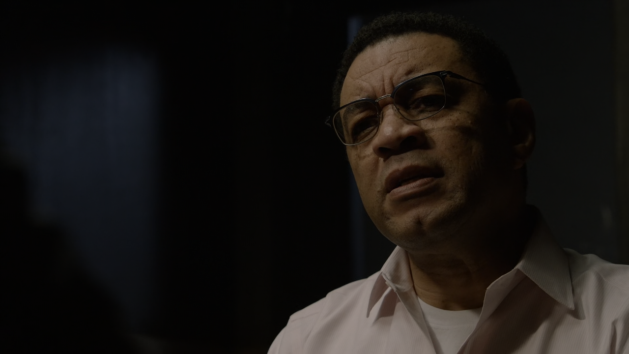 The.Blacklist.S08E12.Rakitin.1080p.10bit.AMZN.WEB-DL.DDP5.1.HEVC-Vyndros.mkv_snapshot_16.27_[2021.04
