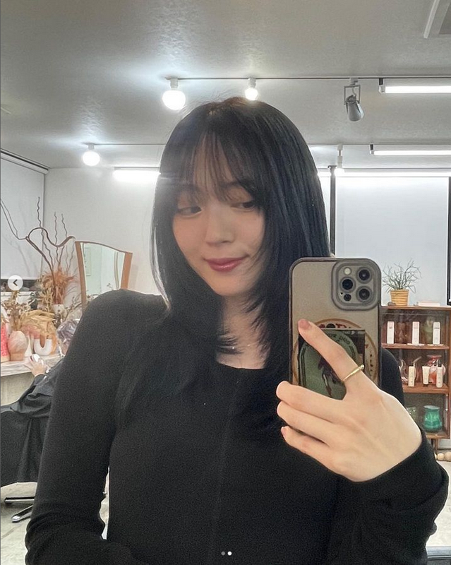 Screenshot 2023-10-24 at 11-08-10 鈴木愛理 (@airisuzuki_official_uf) • Instagram photos and videos
