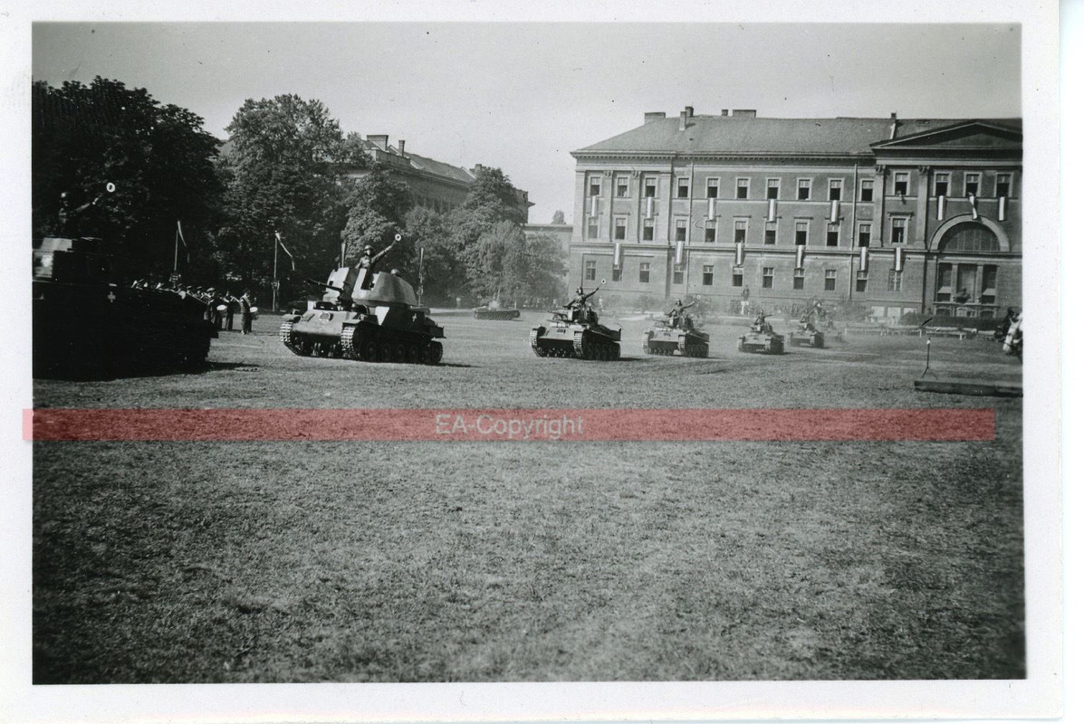 Ungarn Panzer Tank 38M Toldi angeführt durch Nim