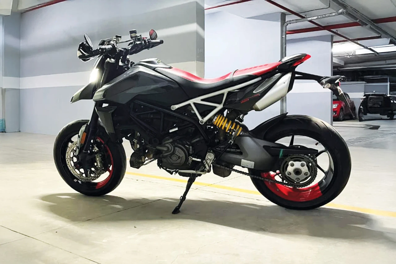 Torque Block tyre expertise for Ducati Hypermotard