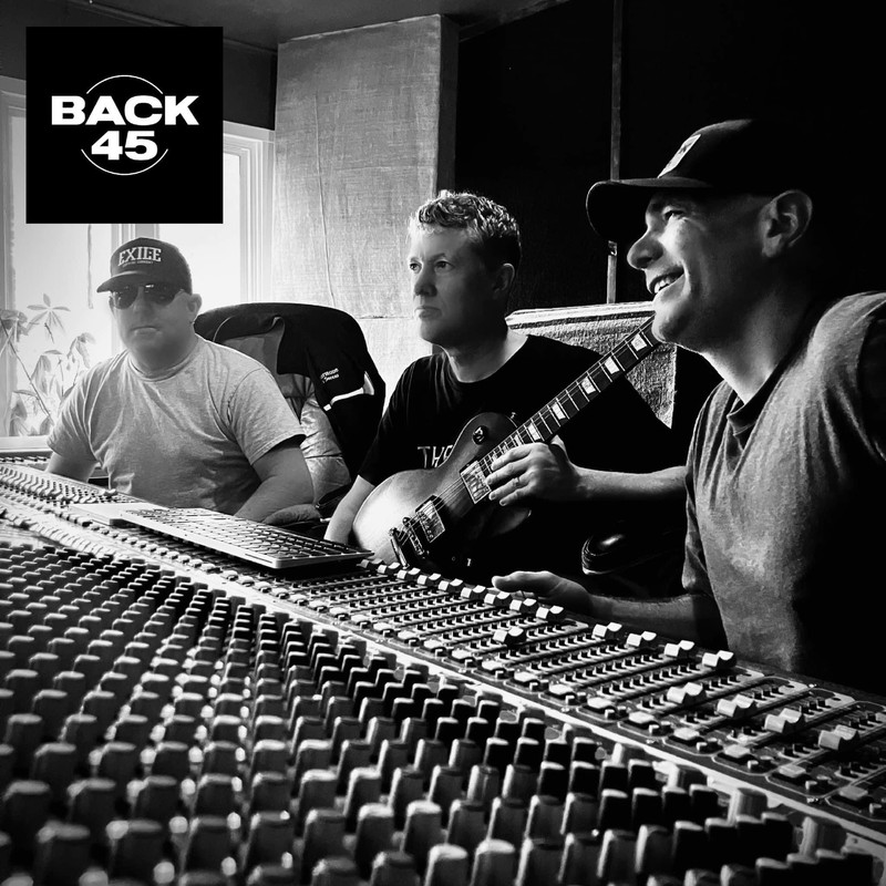 www.facebook.com/back45band