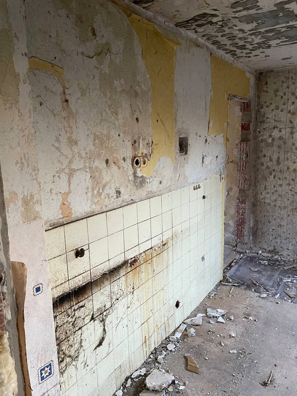 F3937503-2C4A-4014-855F-7EB0554740B1