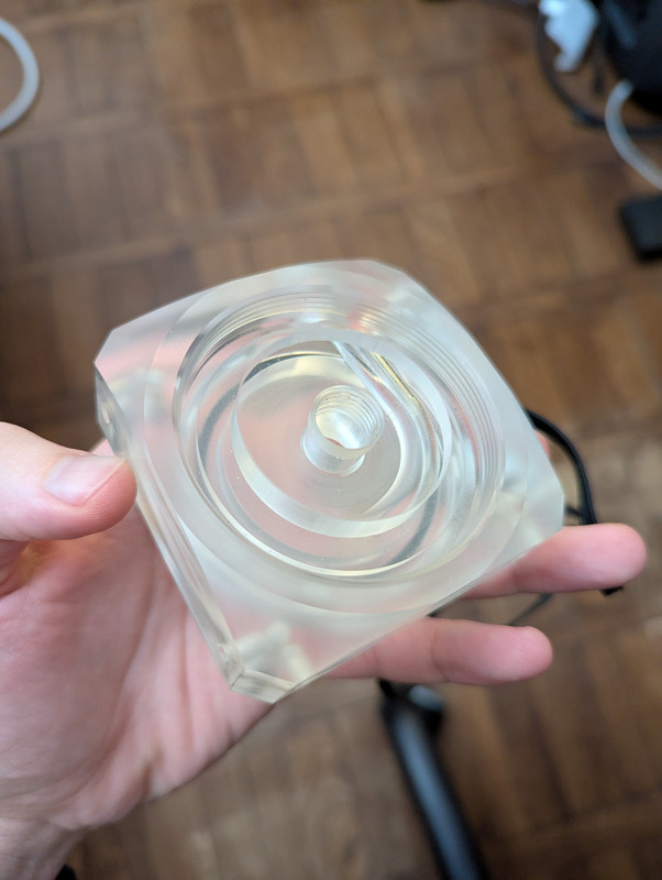 PXL 20251221 223804211 MP