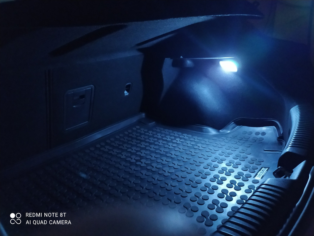 E3_LED_kufr_12.jpg