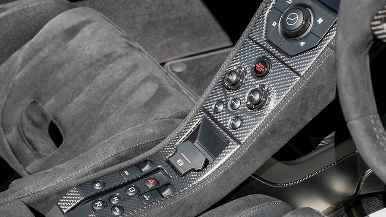 McLaren 675LT Spider (14)