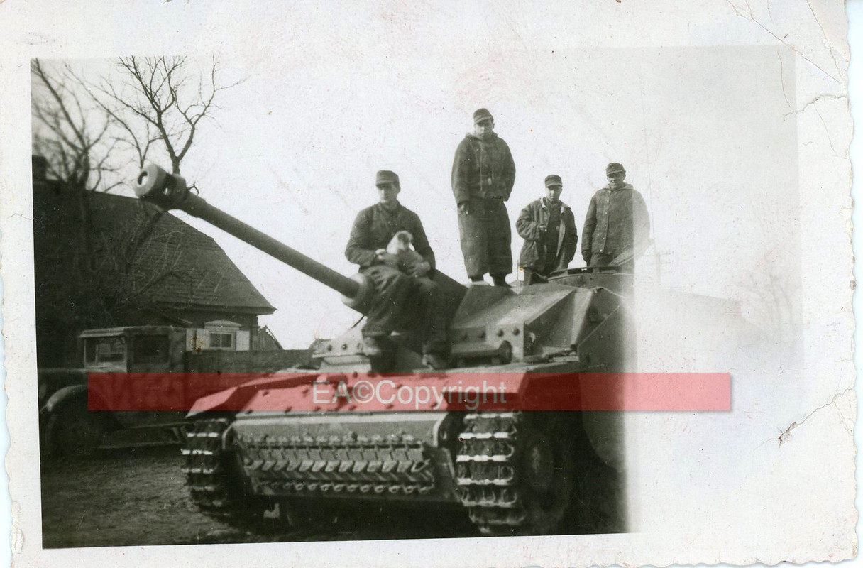 StuG Sturmgeschütz Tank Sturmartillerie Foto13