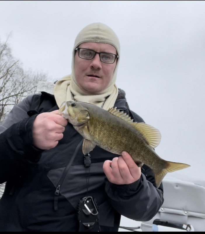 8F5C01AD-FEC3-4A25-ABBF-F84E88544D81