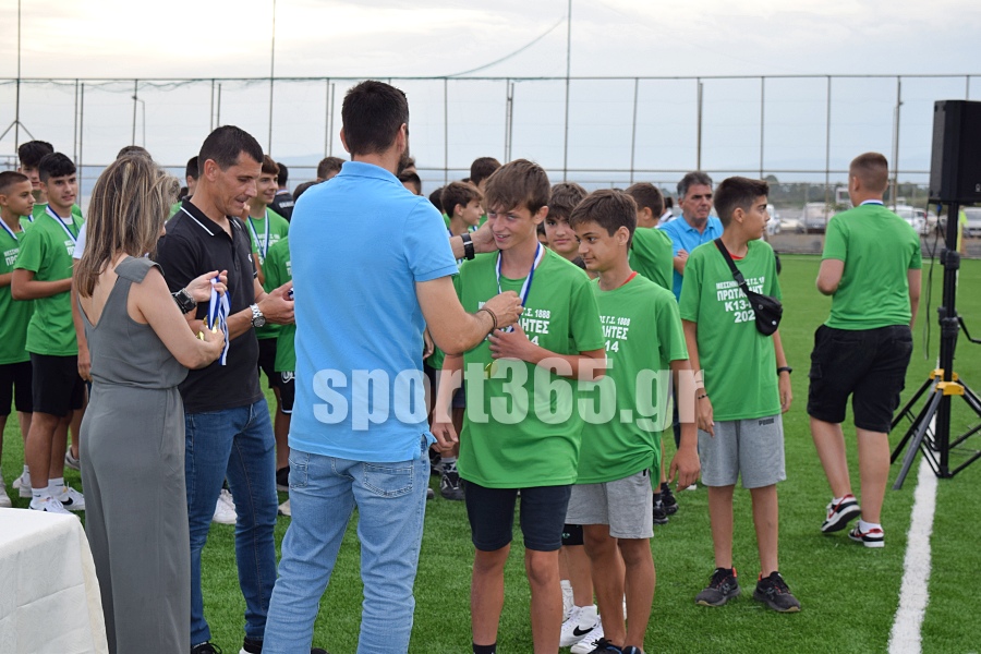 , &Pi;&alpha;&rho;&alpha;&delta;ό&theta;&eta;&kappa;&epsilon; &tau;&omicron; &gamma;ή&pi;&epsilon;&delta;&omicron; &tau;&eta;&sigmaf; &Epsilon;&Pi;&Sigma; &Mu;&epsilon;&sigma;&sigma;&eta;&nu;ί&alpha;&sigmaf; &sigma;&tau;&omicron;&nu; &Kappa;&omicron;&rho;&delta;ί&alpha; (pics & video)