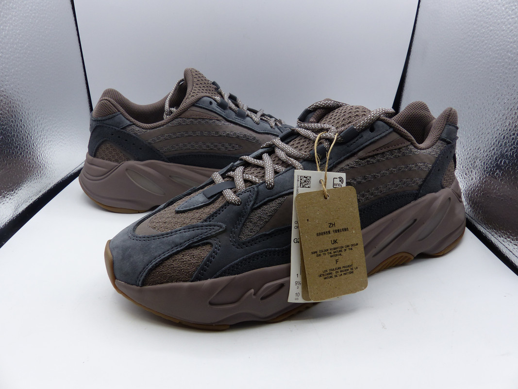 ADIDAS YEEZY BOOST 700 V2 MAUVE GZ0724 US 10 EU 44 MDG Sales LLC