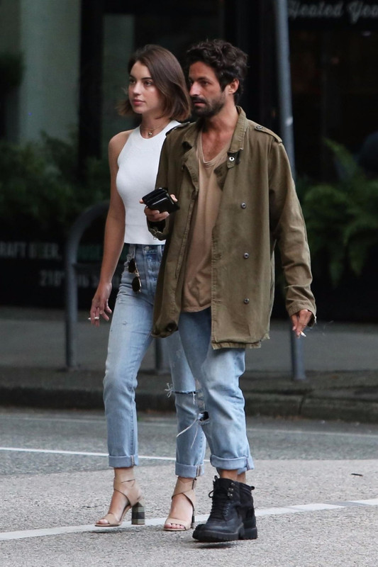 adelaide-kane-out-for-dinner-in-vancouver-07-13-