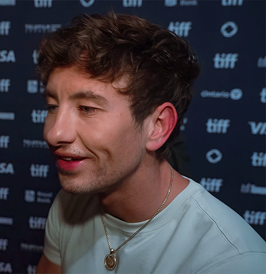 Barry-Keoghan.gif