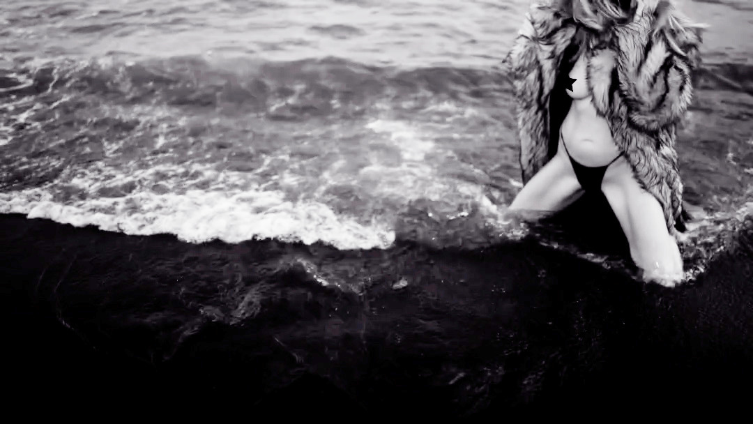 imgonline-com-ua-Osvetlenie-O19dh7AVZ0qszr