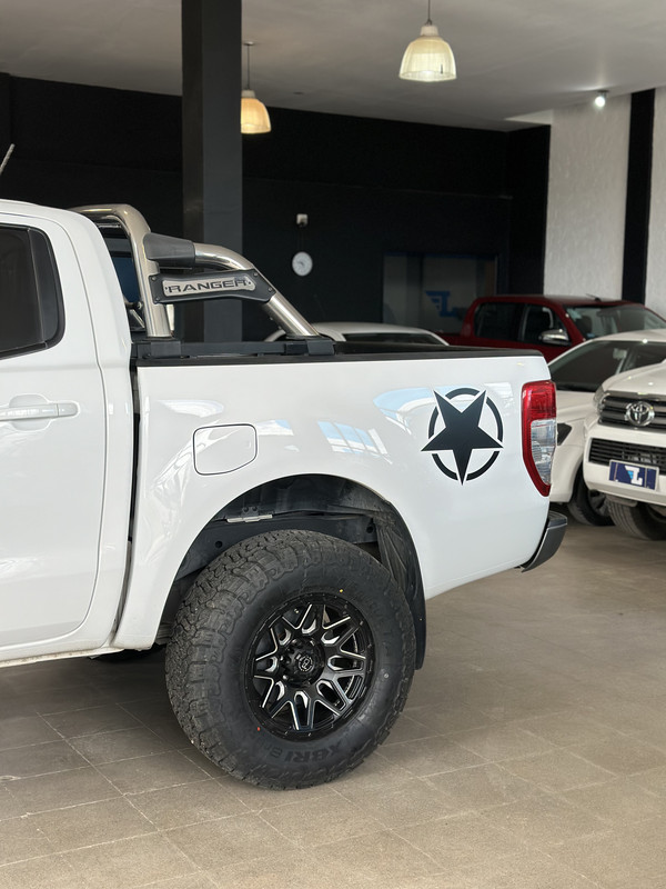 Ford Ranger XLS 4X2 - 8