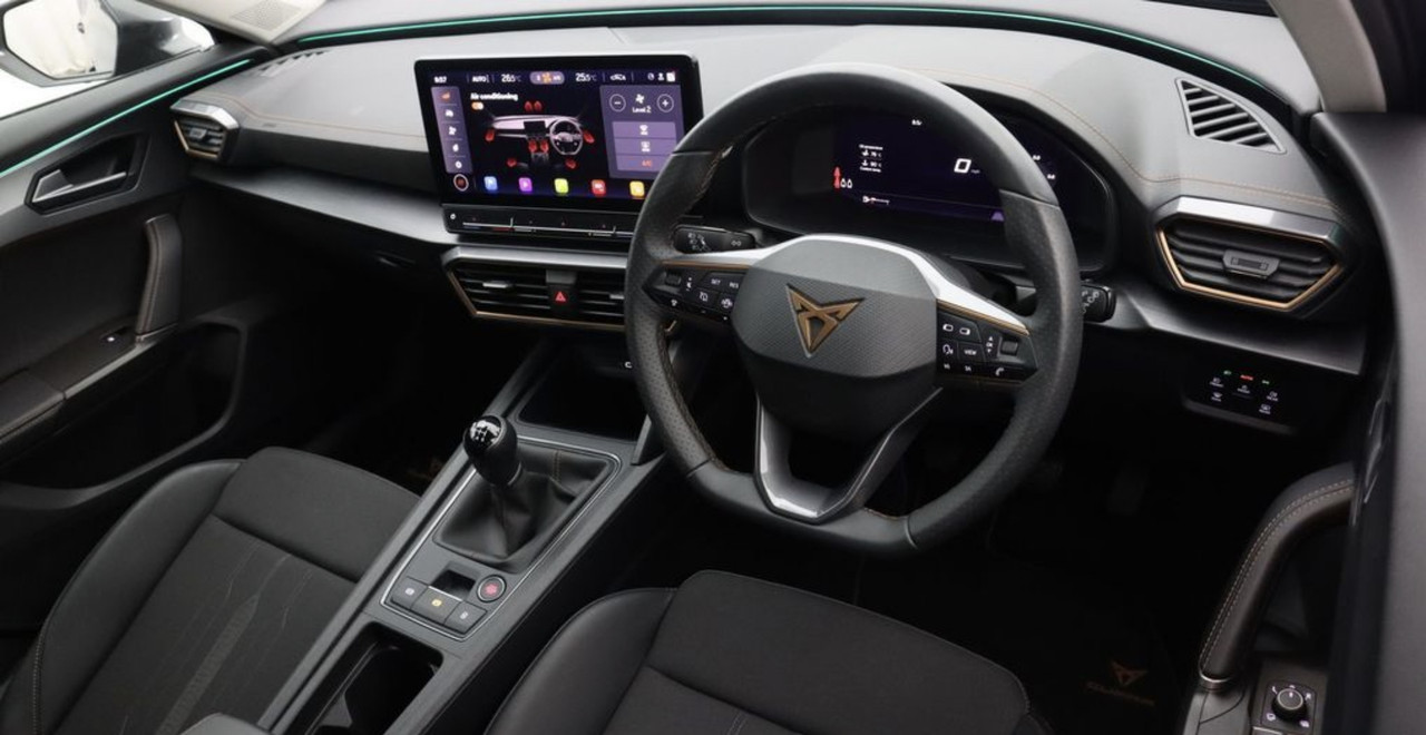 5EEBF226-D88B-457C-8B17-95134513F4ED