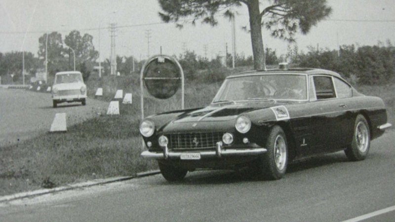 Ferrari-250-GTE-Polizia-3-2048x2048