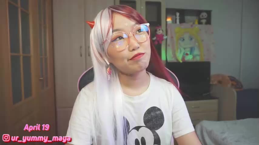 yummy_maya chaturbate Apr 19 2021 05-42-34
