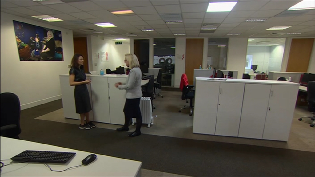 BBC London News_20221019_18301855.ts_snapshot_11.18.747