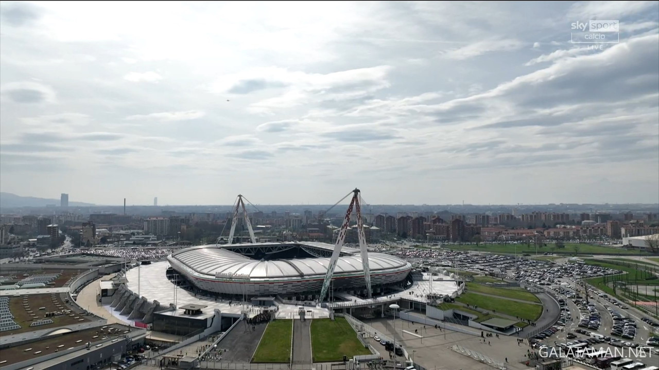 [Image: 03-17-12-15-01-VIP-IT-Sky-Sport-Calcio-F...00-268.jpg]