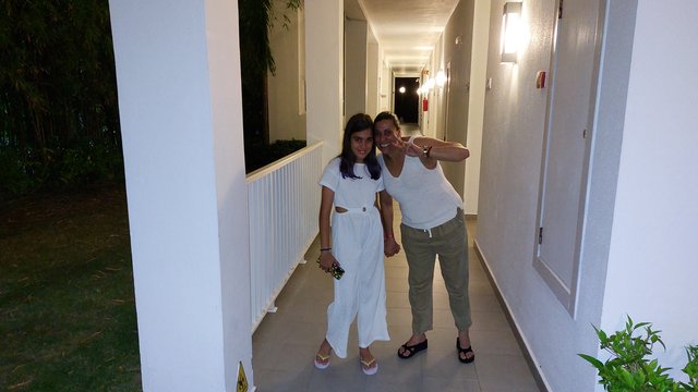 DIA 1 - JEREZ-MADRID EN COCHE, SALA VIP, VUELO DE IDA Y LLEGADA HOTEL RIU BAMBU - Hotel RIU Bambú + Isla Saona + RIU Party (56)