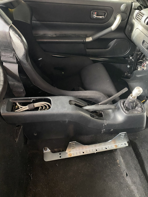 D8BADCA8-C4BD-410B-B928-1952B05B6D7B