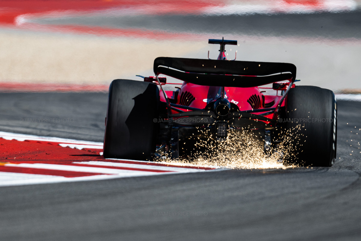 F86-H9-DTXQAAl0-q.jpg
