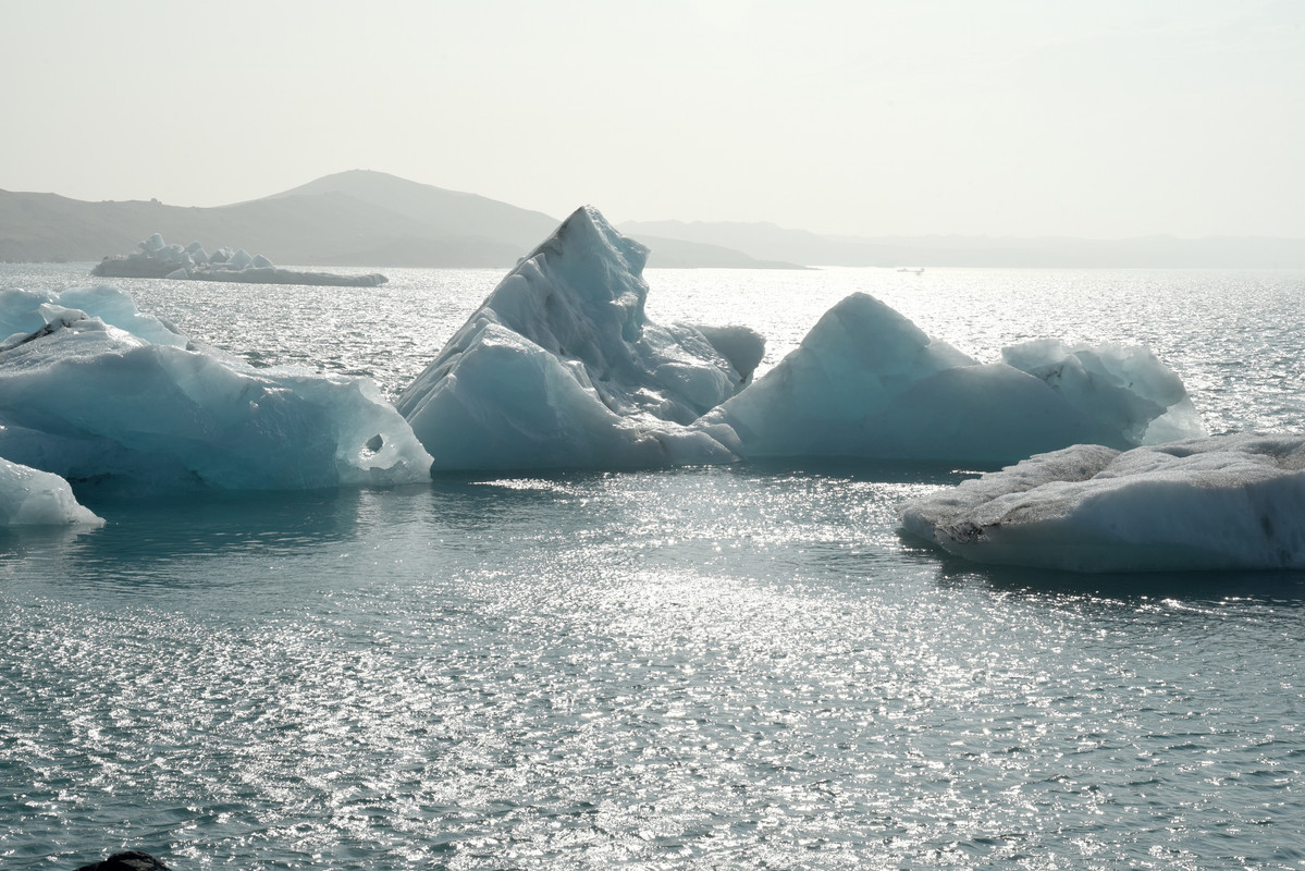 Sur y este: Hielo y sol - Iceland, Las fuerzas de la naturaleza (2021) (55)