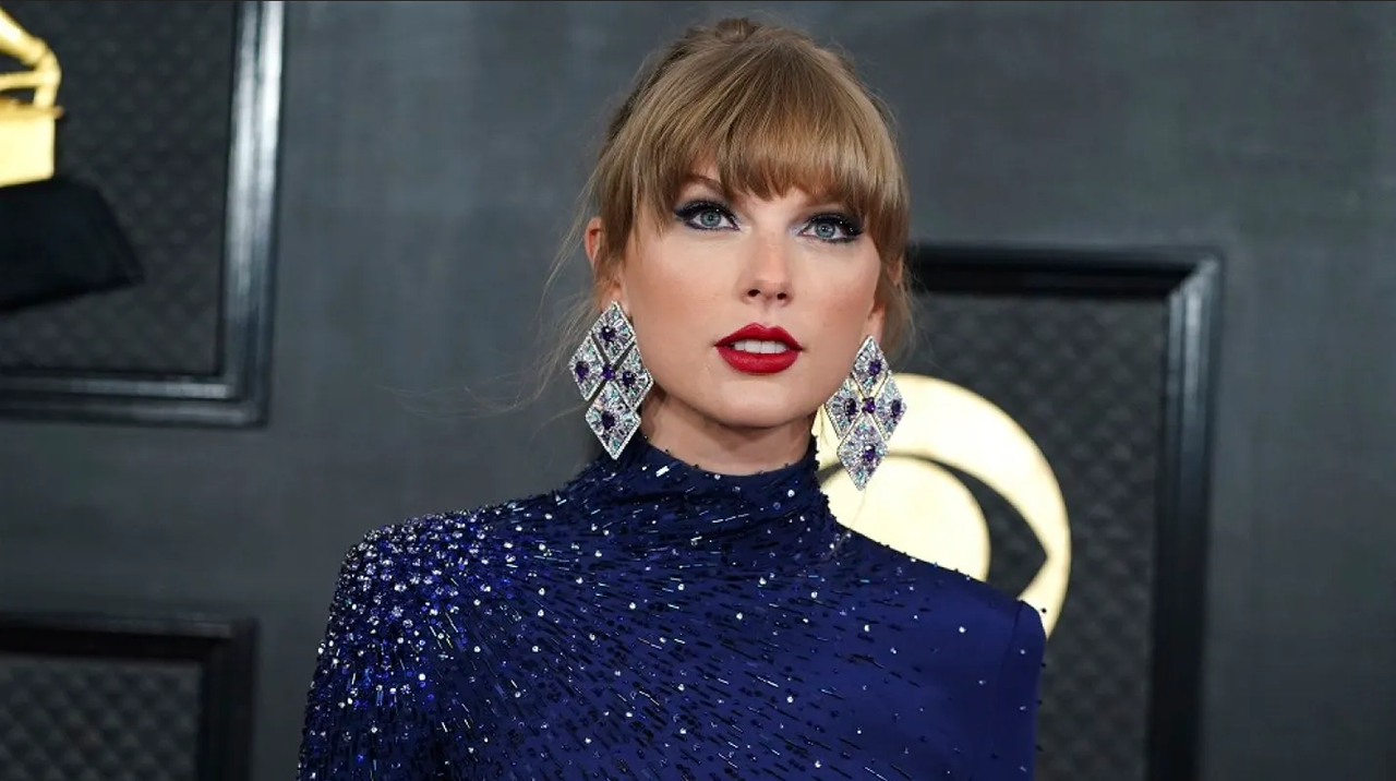 Tras el éxito de “The Eras Tour”, Taylor Swift es declarada multimillonaria por Forbes