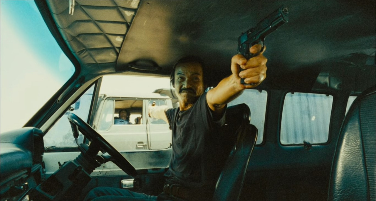 Born to Fight (2004) (1080p BluRay x265 HEVC 10bit EAC3 5.1 Thai + English SAMPA) [QxR]